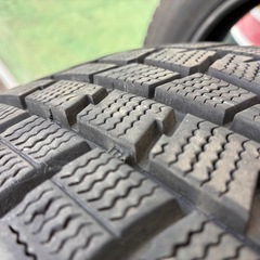 4本セット！！訳あり　185/65/15 ダンロップバリ目ウィンターまっくすマックスの画像