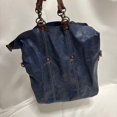 牛革バッグの画像