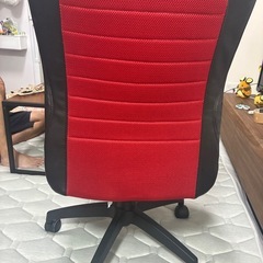ニトリ　オフィスチェア　昇降式の画像