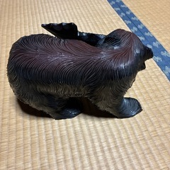 木彫りの熊の画像