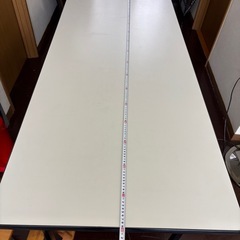 テーブルの画像