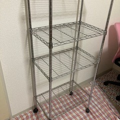 ［決まりました］スチールラック　シルバー　キャスター付き　55✖️35✖️132の画像