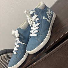 Leeスニーカーの画像
