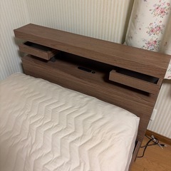 シングルベッド
の画像