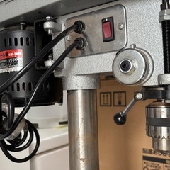 藤原産業 締め付け工具 卓上ボール盤SDP-300V ライトグレーUsed/良品の画像