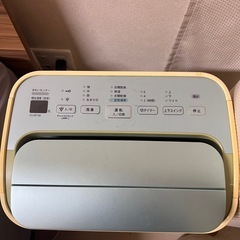 SHARP 空気清浄除湿機の画像