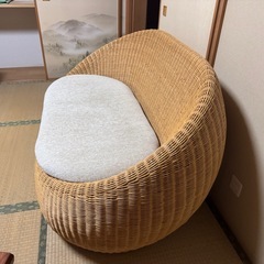 ソファの画像