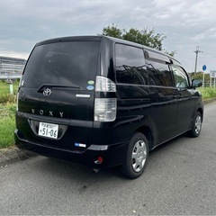 即乗り可能！　H16年式　トヨタ　ヴォクシー60系　AZR60Gの画像