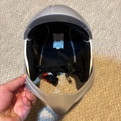 スキー スラローム用ヘルメットの画像