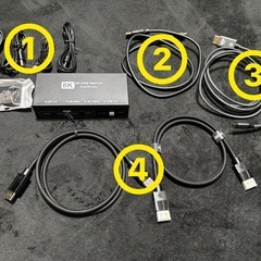 KVMスイッチ＋各種ケーブルの画像