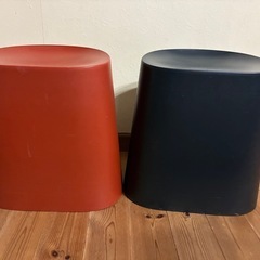 無印良品 ポリプロピレンスタッキングスツール2点セット
・ライトグレー 約幅43×奥行34×高さ45cm  良品計画の画像