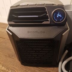 ECOFLOWのポータブルエアコン、バッテリーパック付きの画像
