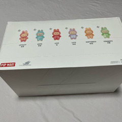ラブブ　ポップマートの画像