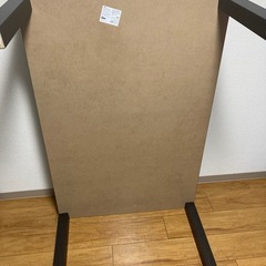テーブル　IKEAの画像