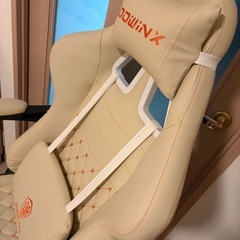 【引き取り限定】ゲーミングチェアの画像