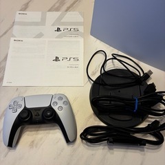 PS5本体及びAOC湾曲ゲーミングモニター32インチセット(スピーカー付))の画像