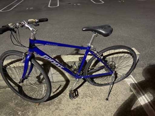 GIANT ESCAPE R3 自転車　クロスバイク