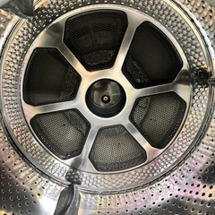 540 TOSHIBA ドラム式洗濯機　9/6kg 乾燥付き　小型　家庭用　単身の画像