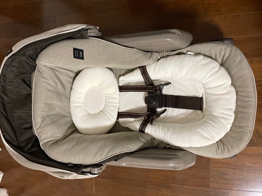 コンビ　
ネムリラ