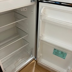 ハイアール冷蔵庫130リットルの画像