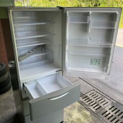 【リユースショップスパークル】ノンフロン冷凍冷蔵庫　355L　アクア　2013年製　AQR-361B(S)　配送設置可能♪の画像