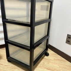 3段引き出し
の画像