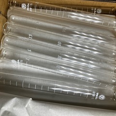 試験管　フラスコ　ガラス製実験器具の画像