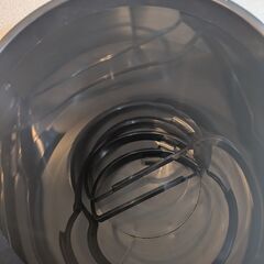 ゴミ箱 Zita Circle Whiteの画像