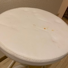 折りたたみイスの画像