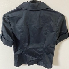 ショート丈ジャケットの画像