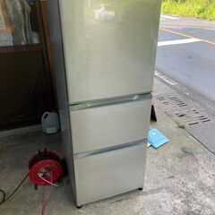 【リユースショップスパークル】ノンフロン冷凍冷蔵庫　東芝　2018年製　330L　GR-M33S(S)　自動製氷機能付き！　配送設置可能♪の画像