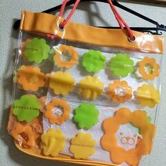 ポンデリングかばんの画像