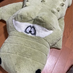 特大ワニのぬいぐるみ 約200cm🐊 抱き枕にも！引き取り限定 の画像