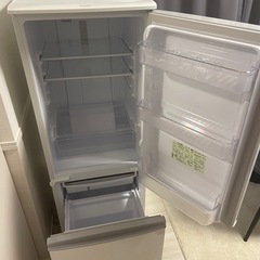 冷蔵庫の画像
