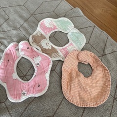3枚セット　スタイ　リバーシブルの画像