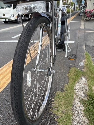 中古24インチブリヂストン電動アシスト自転車　8.7Ah 大阪