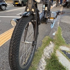 中古20インチYAMAHA電動アシスト自転車　8.7Ah 大阪の画像
