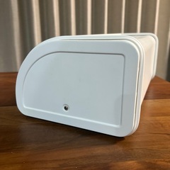 ニトリホワイト スチール製ブレッドケー ス パン入れの画像