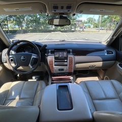 GMC YUKON DENALI AWD ユーコンデナリ 新車並行☆の画像