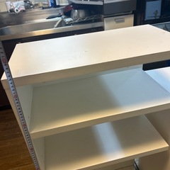 白い収納棚＆キャスター付き引き出しセットの画像