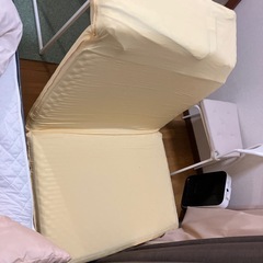 ニトリ切った折りたたみマットレス差し上げます。の画像
