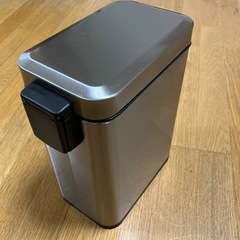 コンパクト　ゴミ箱の画像