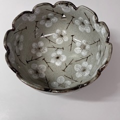 ❤️和食器❤️白梅柄　菓子鉢　みかん鉢　　の画像