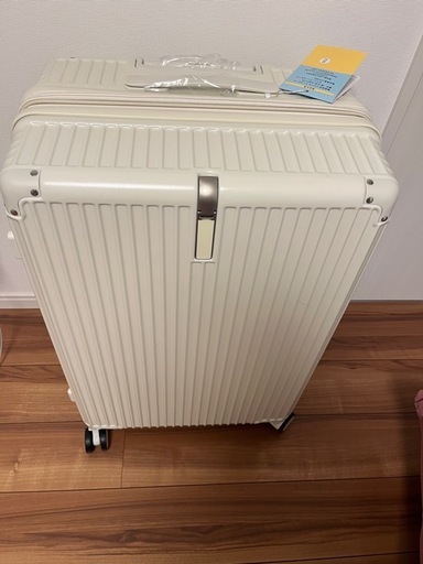 【新品・未使用】スーツケース（大）