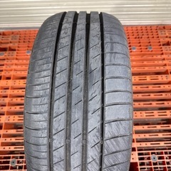 美品 2015年製 GOODYEAR EfficientGrip 225/50R17 98W 1本 ポーランド製 溝ありの画像