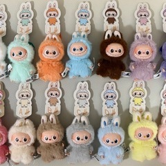 新品！1点3000円〜　ラブブ　マカロン　コーラ　イニシャル　の画像