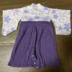 70-80 袴ロンパース　の画像