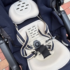 コンビaがた型ベビーカー　メチャカルハンディオート4キャスの画像