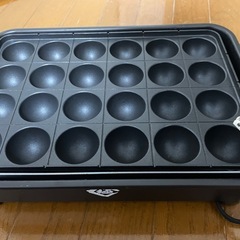 電気鍋とたこ焼き器の画像