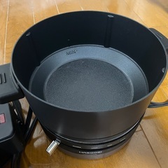 電気鍋とたこ焼き器の画像